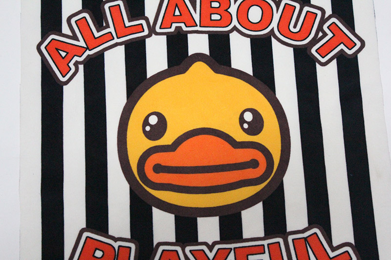 罗莱家纺短毛绒靠垫数码印花