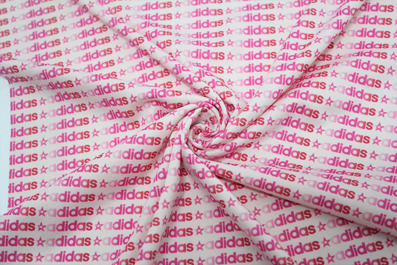 阿迪达斯运动服面料数码印花